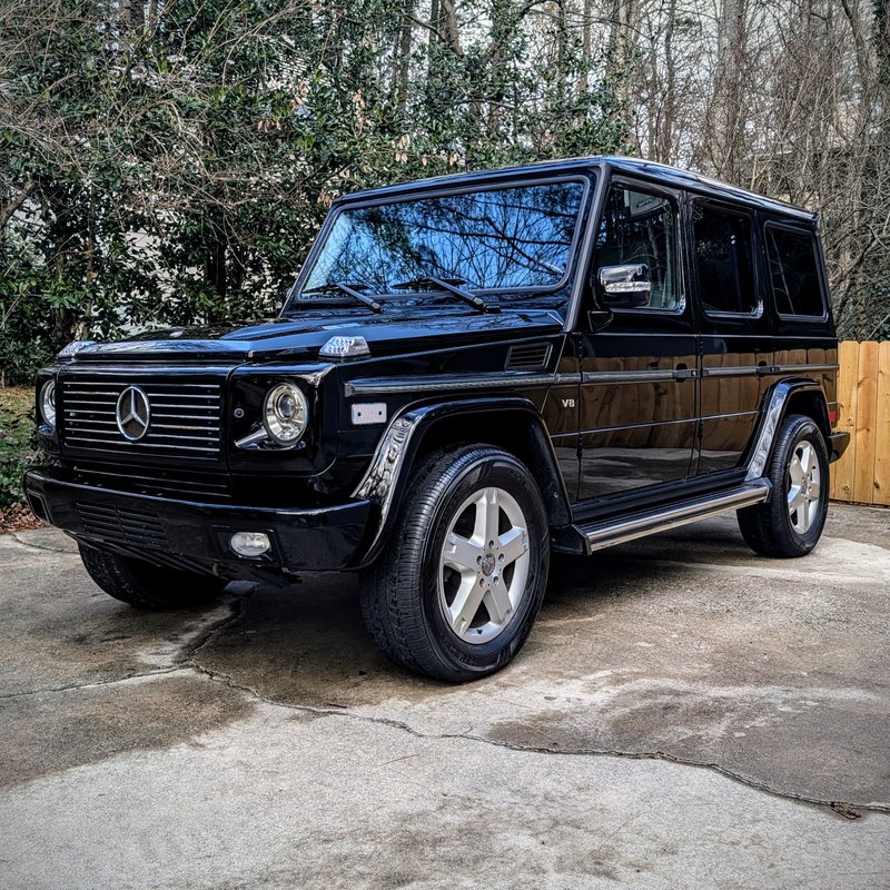 black-mercedes-g-wagen-after-detailing