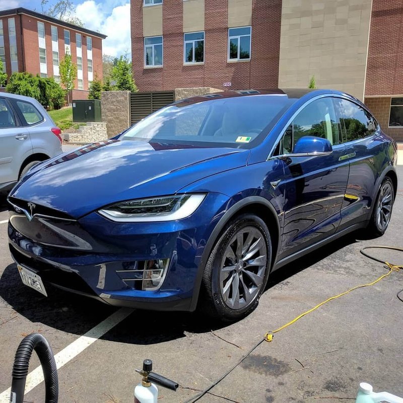 blue-tesla